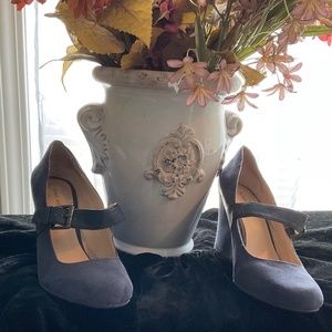 Navy Suede 9 West Wedge Shoes